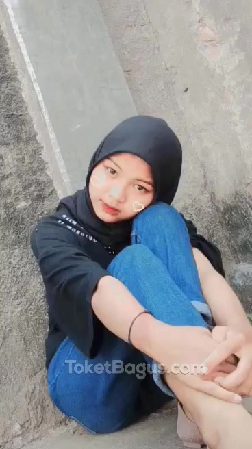 Video Viral Ngentot Memek Bocil Jilbab SMP Thumb